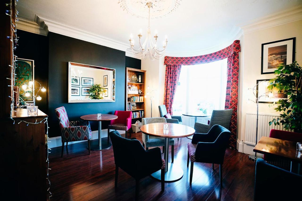 The Helaina Hotel Scarborough Bagian luar foto